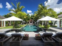 Villa Tiga Puluh, Lap Pool